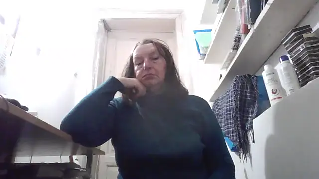 AnnaLive570's cam snapshot