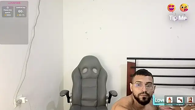 vincentjaxon's cam snapshot