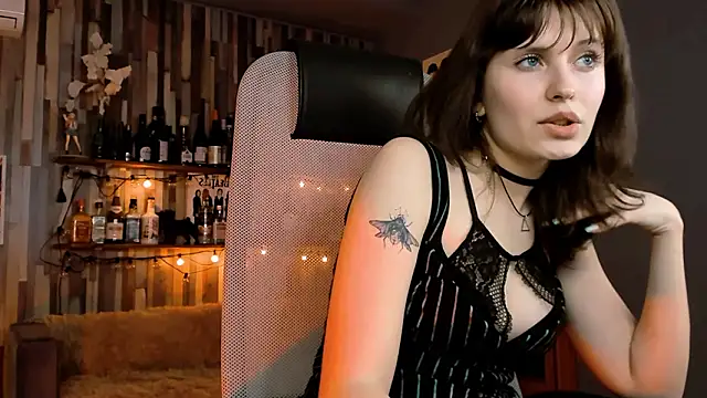 LolaAsmus's cam snapshot