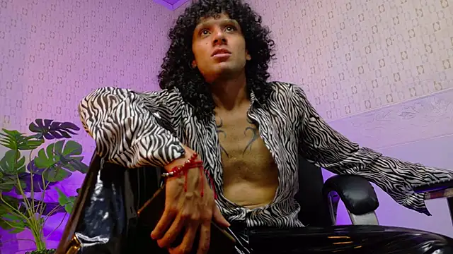 4L3JX's cam snapshot