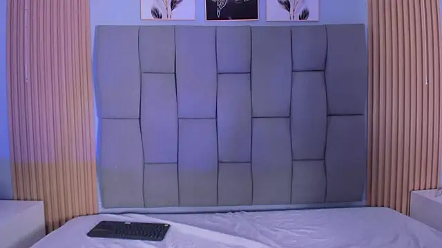 Kandyfrees_'s cam snapshot