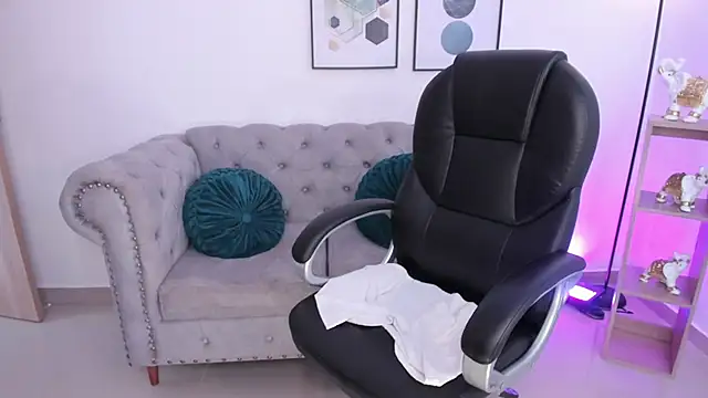 Aida_adams's cam snapshot