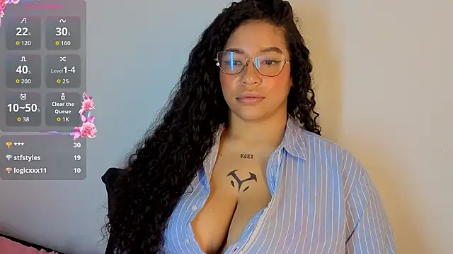 CloeBunny_'s cam snapshot