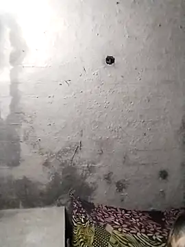 Maidangirl's cam snapshot