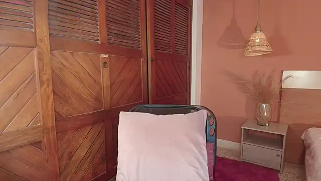 Dulceboobs1's cam snapshot