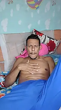 juanmaur22 live sex cam