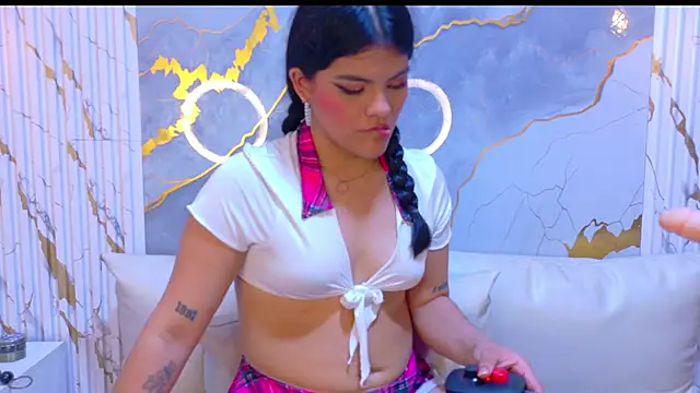 NIKIBUNNY's cam snapshot