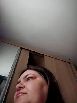 IONY_WANTS_APPRECIATION's cam snapshot