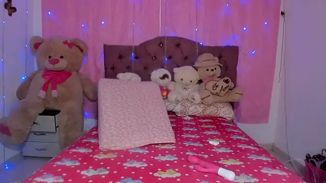 Dana_Jeins's cam snapshot