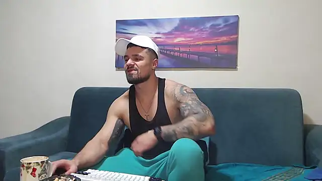 Tiberius_hunk live sex cam