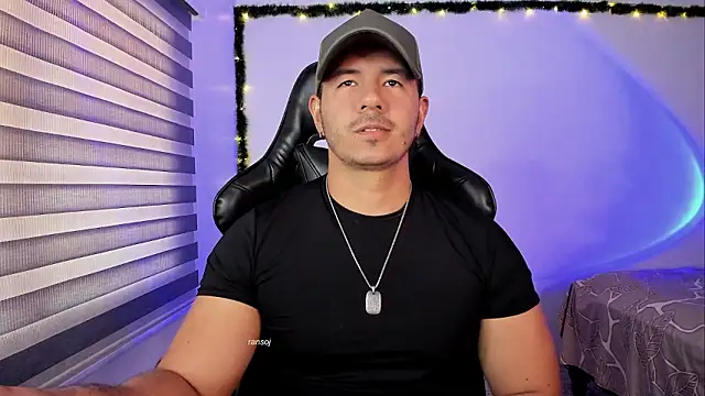 ransoj live sex cam