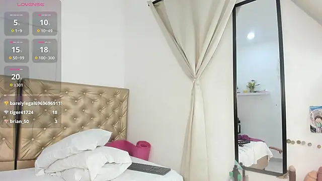 Alessiiaa_'s cam snapshot