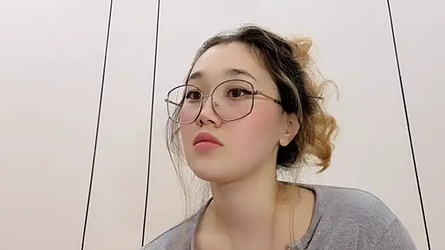 Jennatyan's cam snapshot