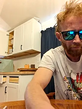 SeductiveIce69 live sex cam