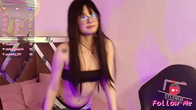 LEAH_TAY's cam snapshot