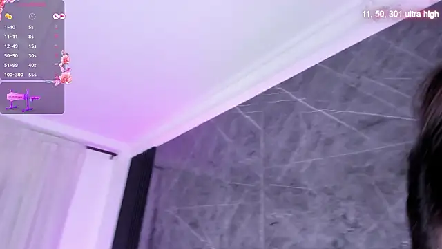 emily_fox1's cam snapshot