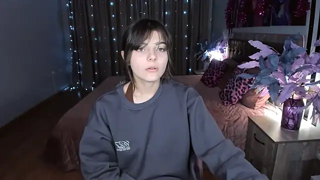 StellaBest's cam snapshot