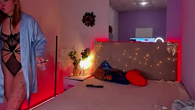 LunaHeadley's cam snapshot