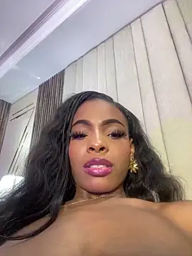 adaraSmiith live sex cam