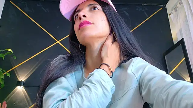 amabel_zambrano's cam snapshot