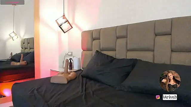 Ariana_giraldo's cam snapshot