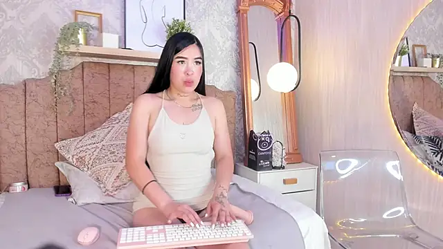 Sarah_amy_'s cam snapshot