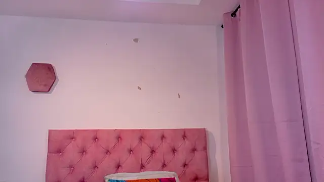 two_milkyway's cam snapshot