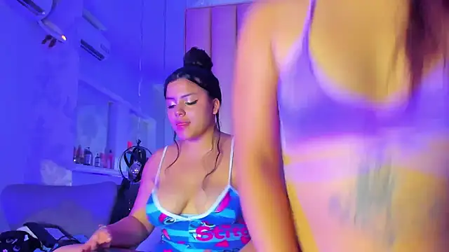 KonyBell's cam snapshot