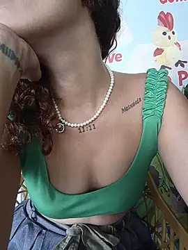 roxyrougee live sex cam