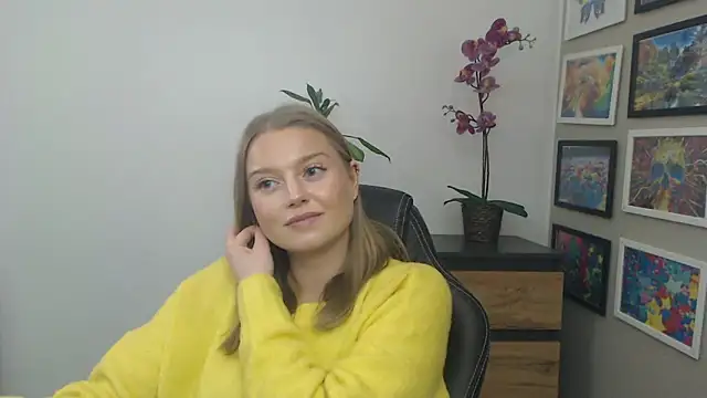 Mysteryerica's cam snapshot