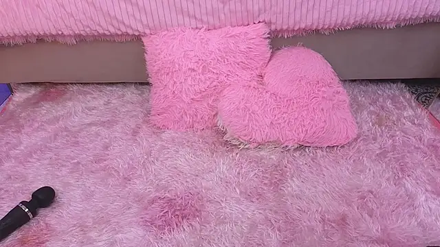 ahri_moon1's cam snapshot