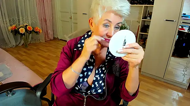 HotandMature's cam snapshot