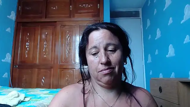 valeriapinter's cam snapshot