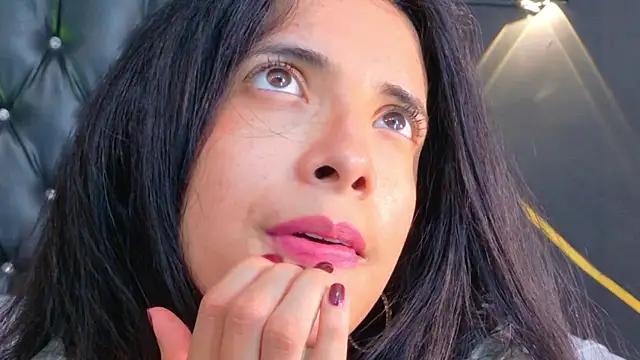 amabel_zambrano's cam snapshot