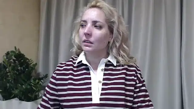 sweetpussy's cam snapshot