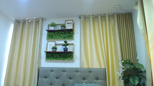 sasi_luna's cam snapshot