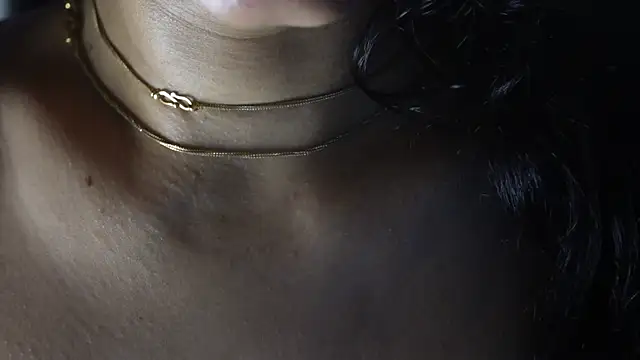 -AyeshaSinghania-'s cam snapshot