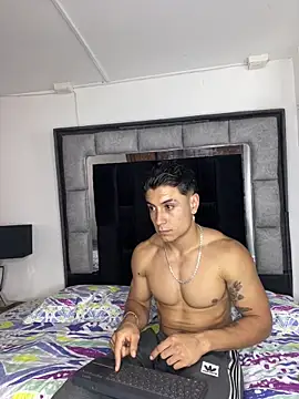 MR_MUSCLE live sex cam