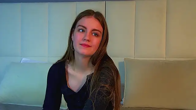 SofiaSarvain's cam snapshot