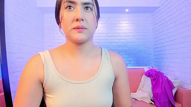 paulina_sweett_'s cam snapshot