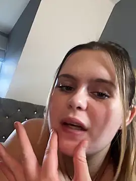 Blonde_Bunny's cam snapshot