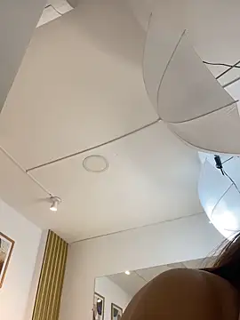 Emily_Jonness_'s cam snapshot