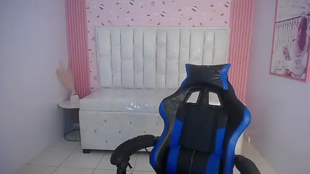 shalon_diaz_s's cam snapshot