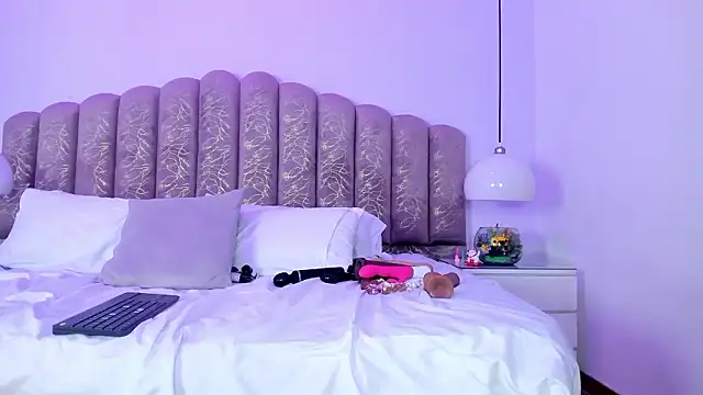 victoria_cooper3's cam snapshot