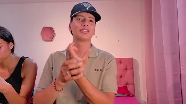 two_milkyway's cam snapshot