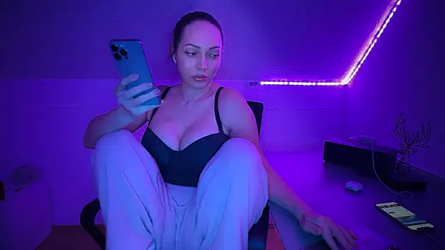 Mimi_Muse's cam snapshot