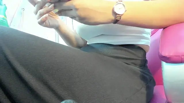 CAMILA--REY's cam snapshot