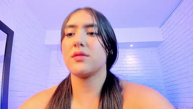 paulina_sweett_'s cam snapshot