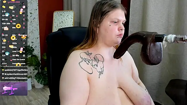 AuroraDemoni's cam snapshot