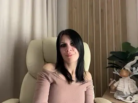 InjaAtHome's cam snapshot